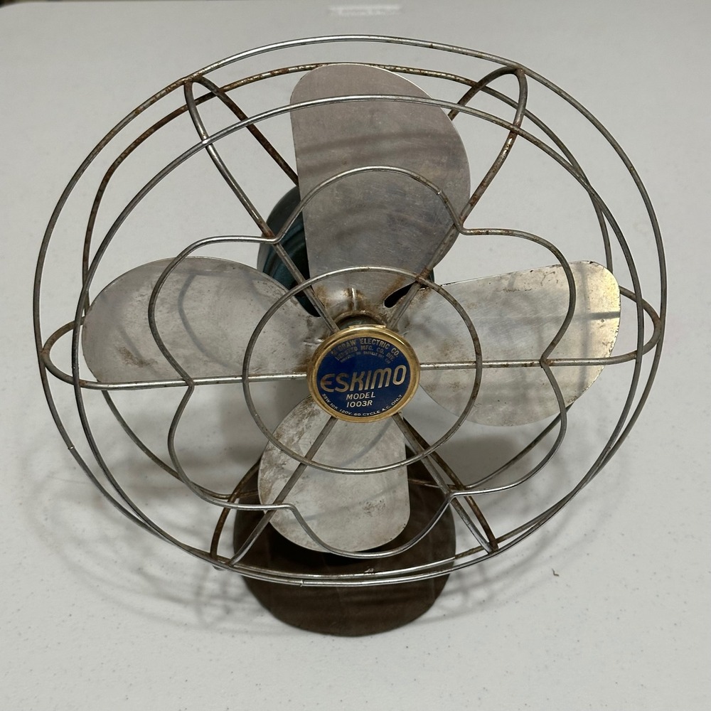 Eskimo 1003R Electric Adjustable Tilt Desk Fan Metal Industrial VTG 10" Works